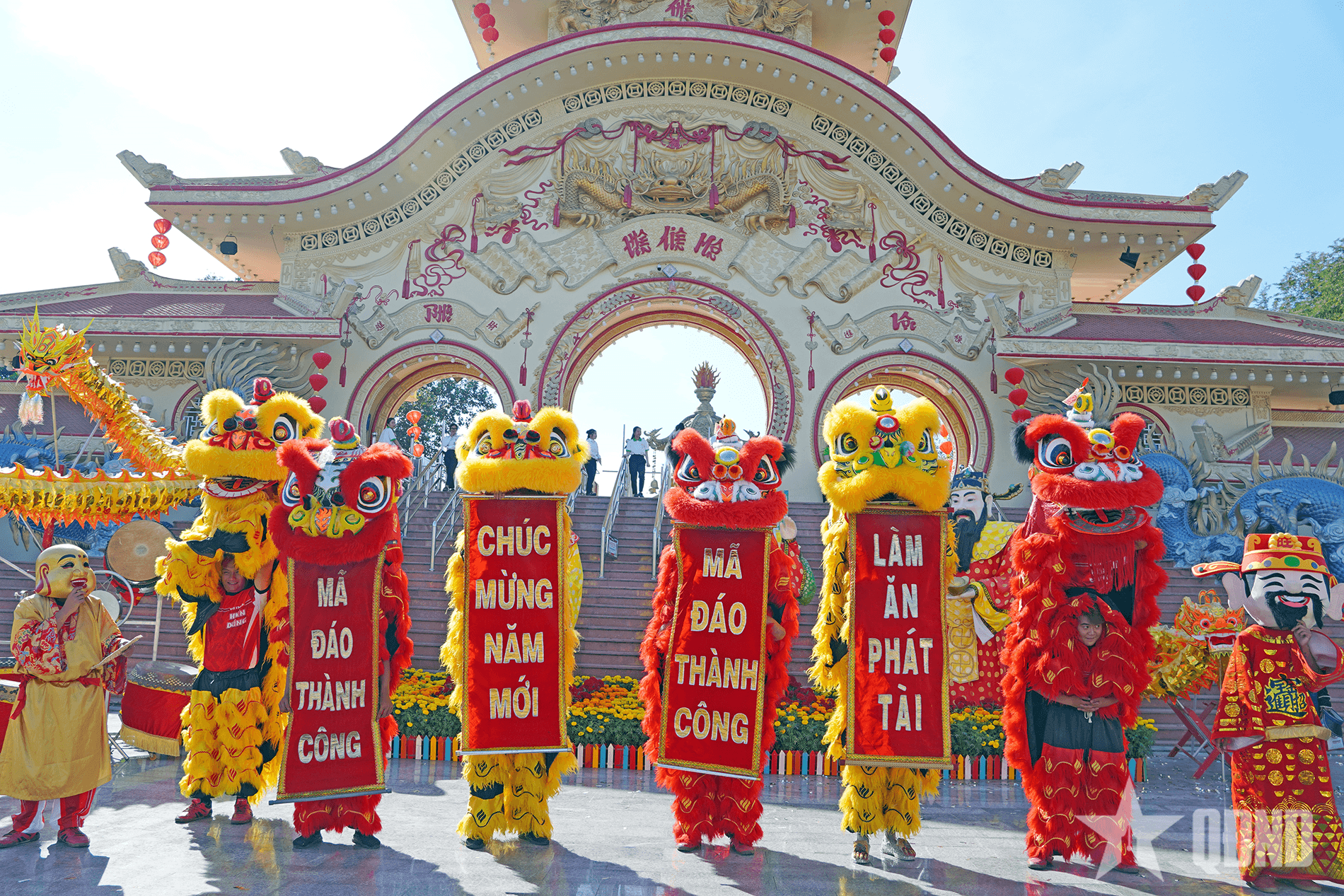 TP Hồ Chí Minh: Sôi nổi lễ hội mùa xuân “Tết người Việt”