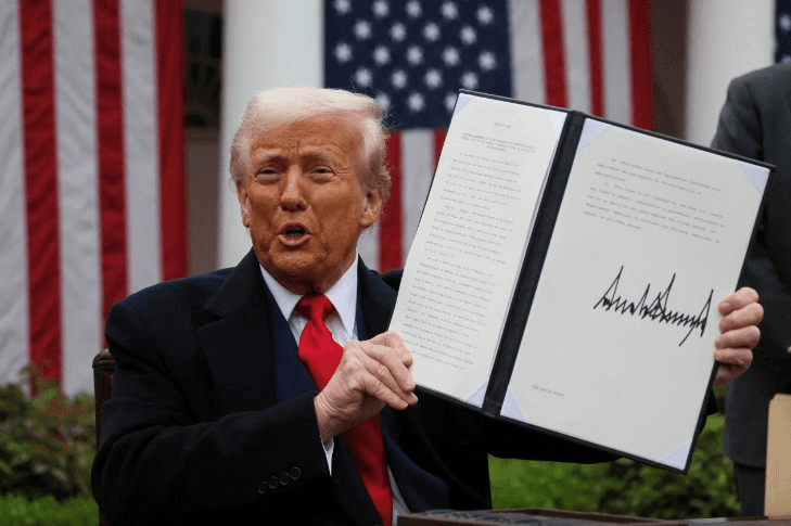 Tòa án Tối cao Mỹ bác bỏ hàng loạt mức thuế quan toàn cầu của Tổng thống Donald Trump