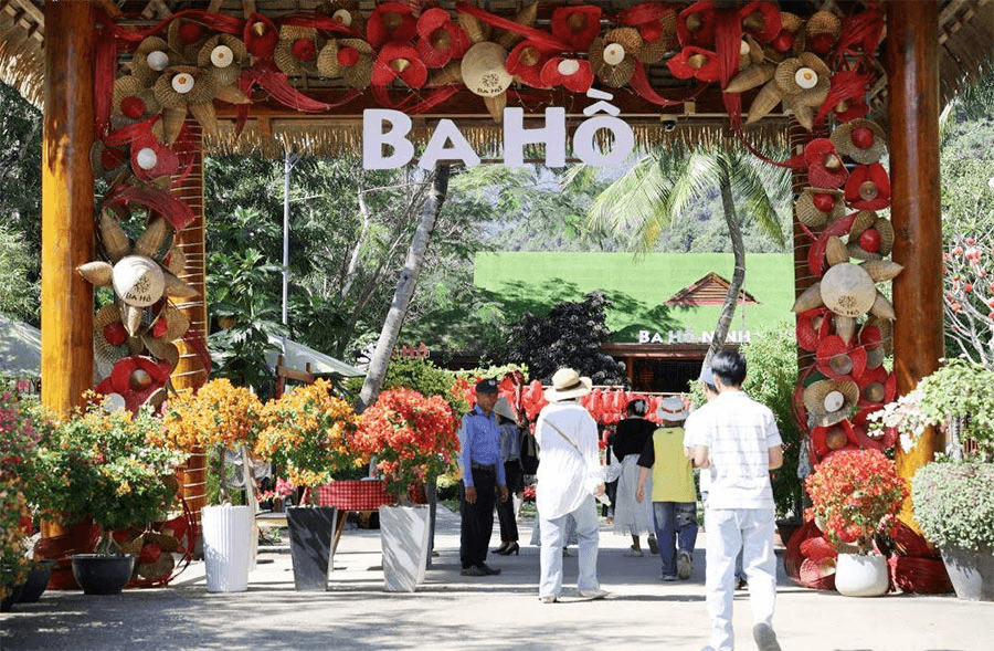 Ba Hồ: Sắc xuân tươi xanh giữa đại ngàn