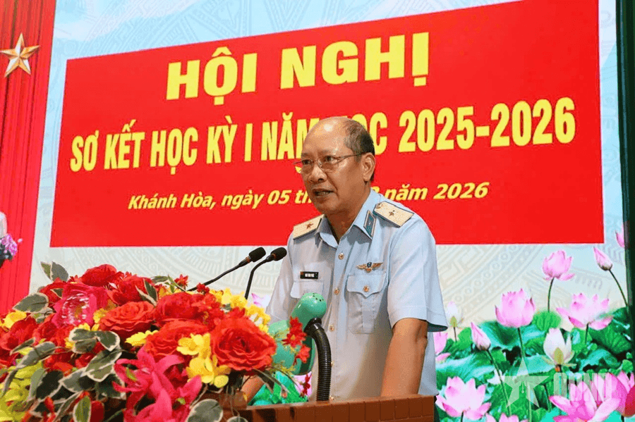 Huấn luyện phi công theo hướng hiện đại, sát thực tiễn chiến đấu
