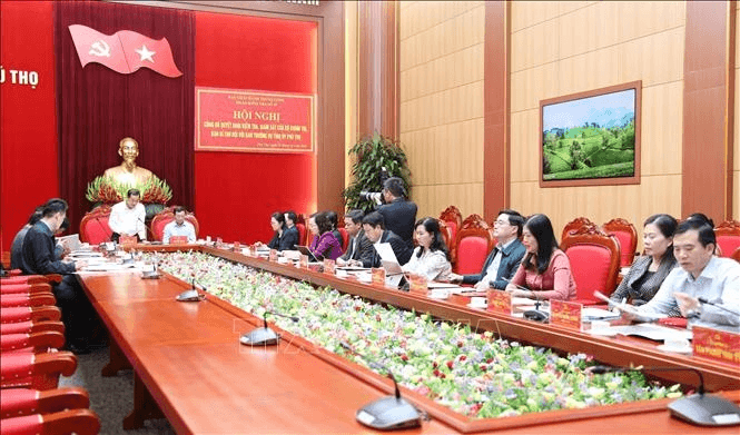Công bố quyết định kiểm tra, giám sát của Bộ Chính trị, Ban Bí thư đối với Ban Thường vụ Tỉnh ủy Phú Thọ