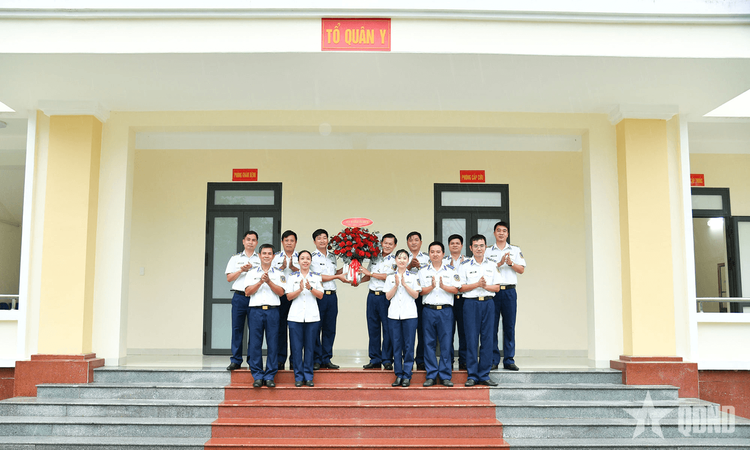 Các cơ quan, đơn vị chúc mừng Ngày Thầy thuốc Việt Nam