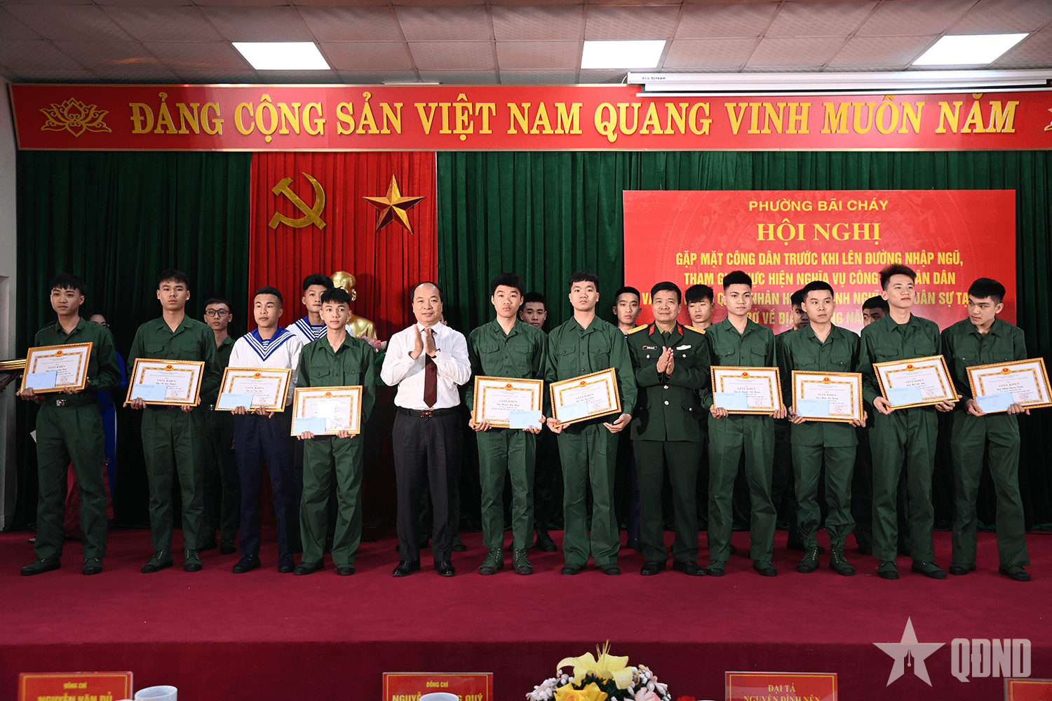 Phường Bãi Cháy gặp mặt thanh niên lên đường nhập ngũ năm 2026