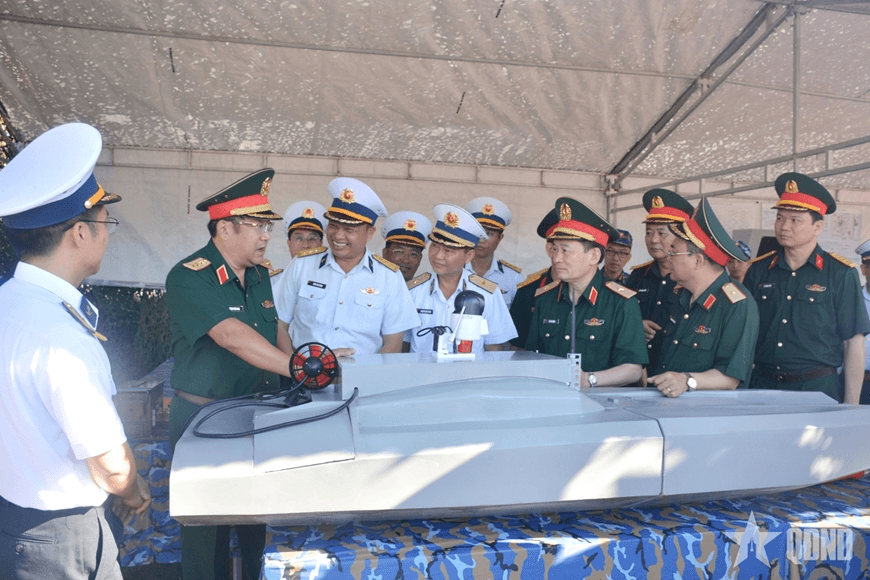 Thượng tướng Phạm Hoài Nam dự Lễ ra quân huấn luyện tại Lữ đoàn 162 (Vùng 4 Hải quân)