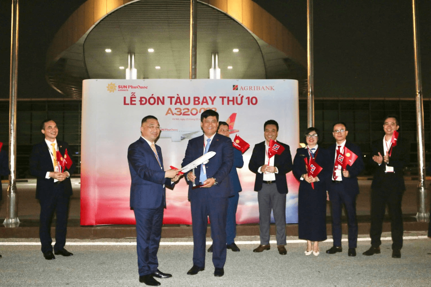 Agribank đồng hành dự án vận tải hàng không