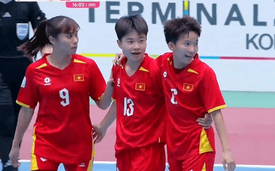 Đánh bại Indonesia, futsal nữ Việt Nam giành huy chương đồng giải Đông Nam Á
