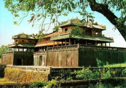 PHÁT HUY TIỀM NĂNG DU LỊCH DI SẢN