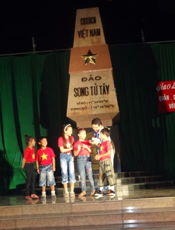 Hè về ở Trường Sa