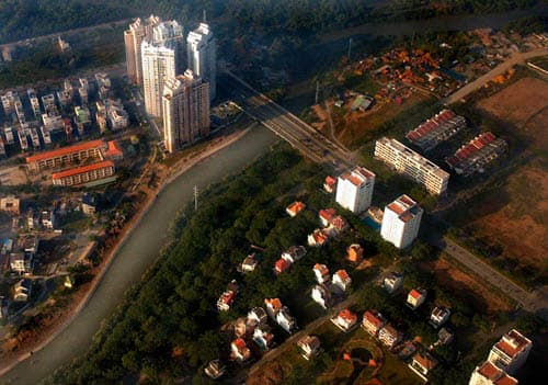 Bảo vệ môi trường, chống biến đổi khí hậu