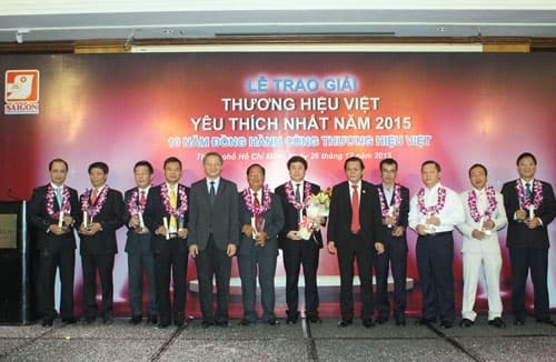 35 doanh nghiệp được trao giải “Thương hiệu Việt được yêu thích nhất năm 2015”