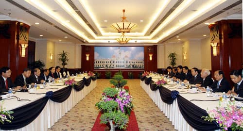 Lãnh đạo TP Hồ Chí Minh tiếp Ban Nghiên cứu chiến lược phát triển kinh tế, Đảng NDCM Lào