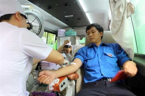 Tiếp nhận 1.336 đơn vị máu trong ngày hội hiến máu tình nguyện