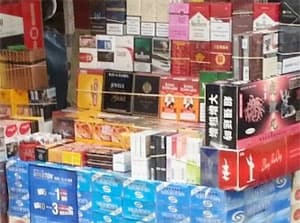 CHẶN THUỐC LÁ LẬU: VẪN “BẮT CÓC BỎ ĐĨA”