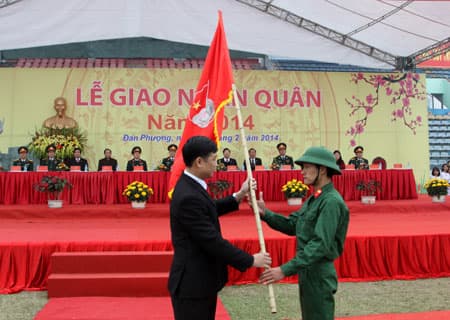 Hát mãi khúc quân hành