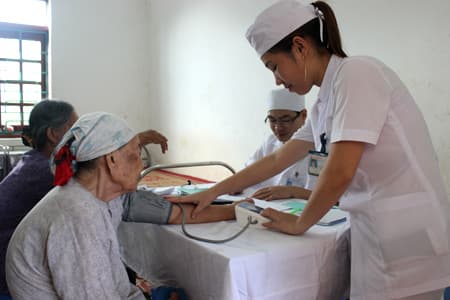 TRI ÂN TỪ TÂM