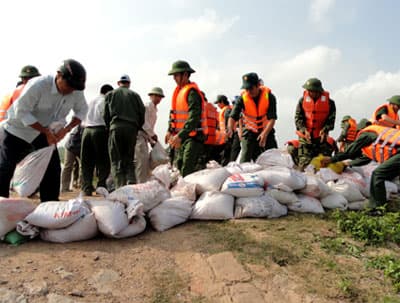 Một số biện pháp nâng cao hiệu quả công tác phòng chống lụt bão - tìm kiếm cứu nạn ở các đơn vị