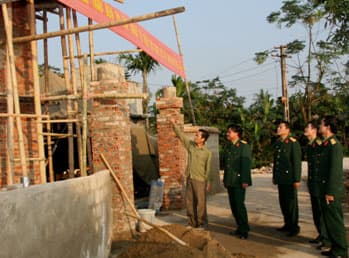 Những ngôi nhà ấm tình đồng đội