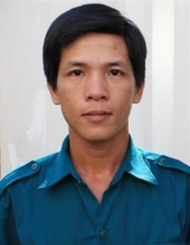 Cán bộ dân quân đa năng