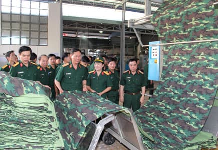 Thủ trưởng TCHC thăm, kiểm tra một số doanh nghiệp phía Nam