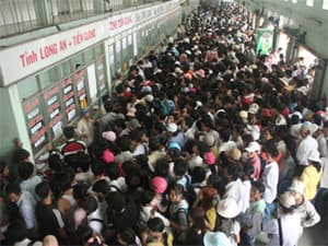 CHẤN CHỈNH “NHÀ XE” DỊP TẾT