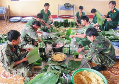 Chuẩn bị chu đáo phục vụ bộ đội đón Tết