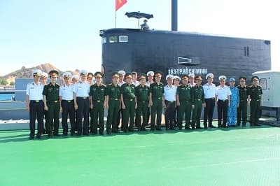 Một số hình ảnh hoạt động quân sự-hậu cần
