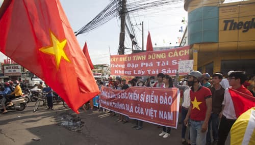 BẢO VỆ HÌNH ẢNH ĐẸP CỦA VIỆT NAM