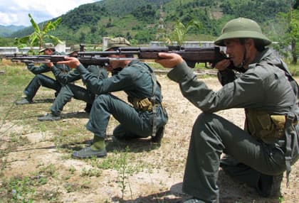 “Mùa” luyện quân nơi biên giới