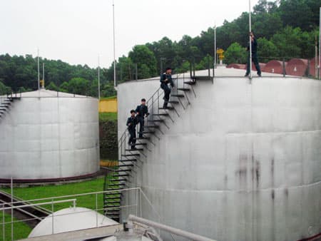 Đại đội xăng dầu 9 năm liên tục đạt danh hiệu Đơn vị Quyết thắng