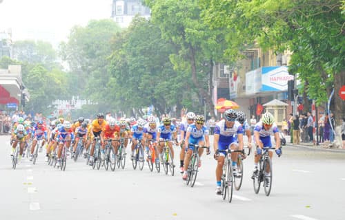 Bứt tốc vòng đầu “Về Điện Biên Phủ 2014 - Cúp Báo Quân đội nhân dân”