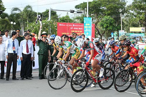 Găng đua quyết liệt