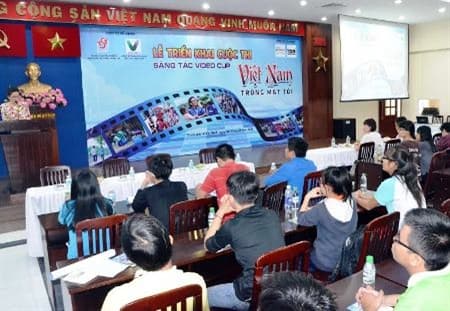Phát động cuộc thi “Việt Nam trong mắt tôi” năm 2016