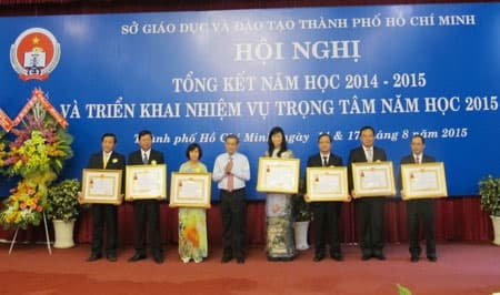 14 trường học được nhận Huân chương Lao động hạng Nhất, Nhì, Ba